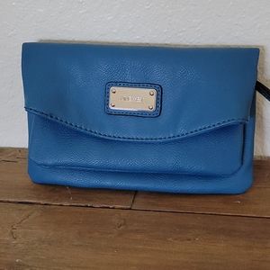 Nine west turquoise wristlet